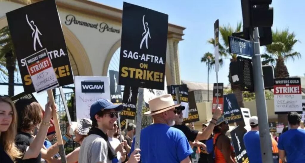 L'année 2024 a été marquée par une importante grève des acteurs et comédiens de doublage du jeu vidéo en Californie.